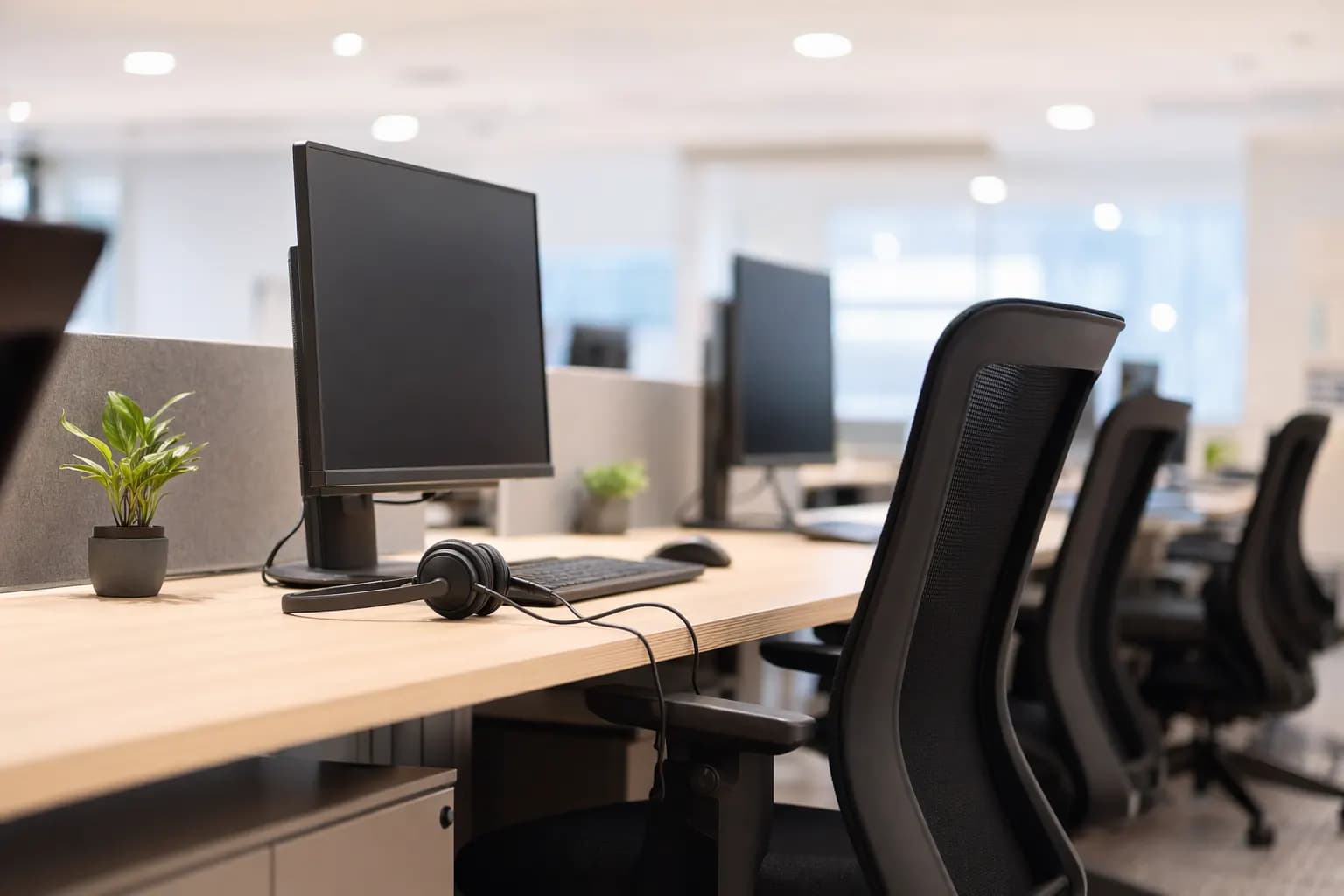 Call center cost comparison chart showing AI vs human agent costs